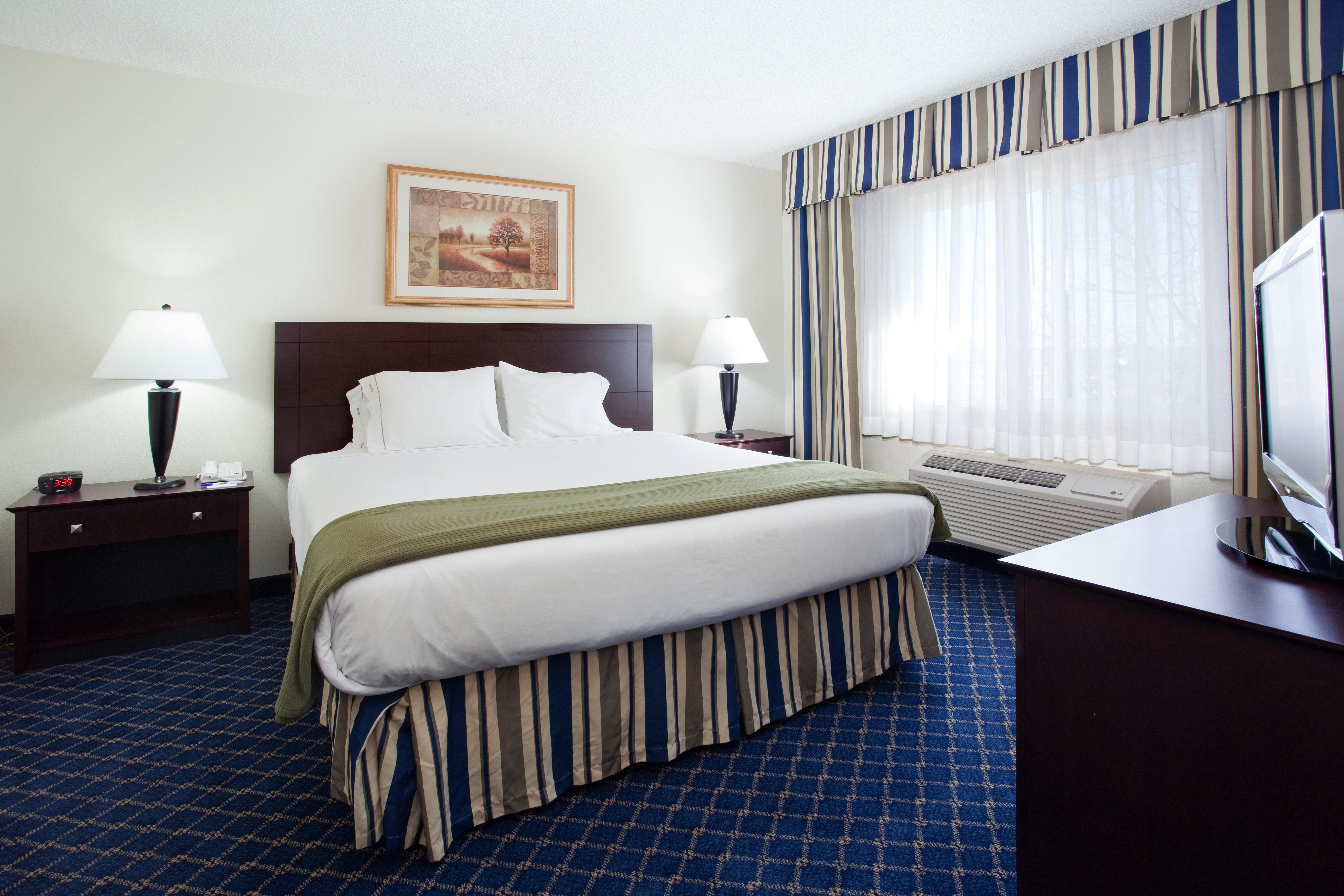 Holiday Inn Express Hotel & Suites Torrington By Ihg Exterior photo