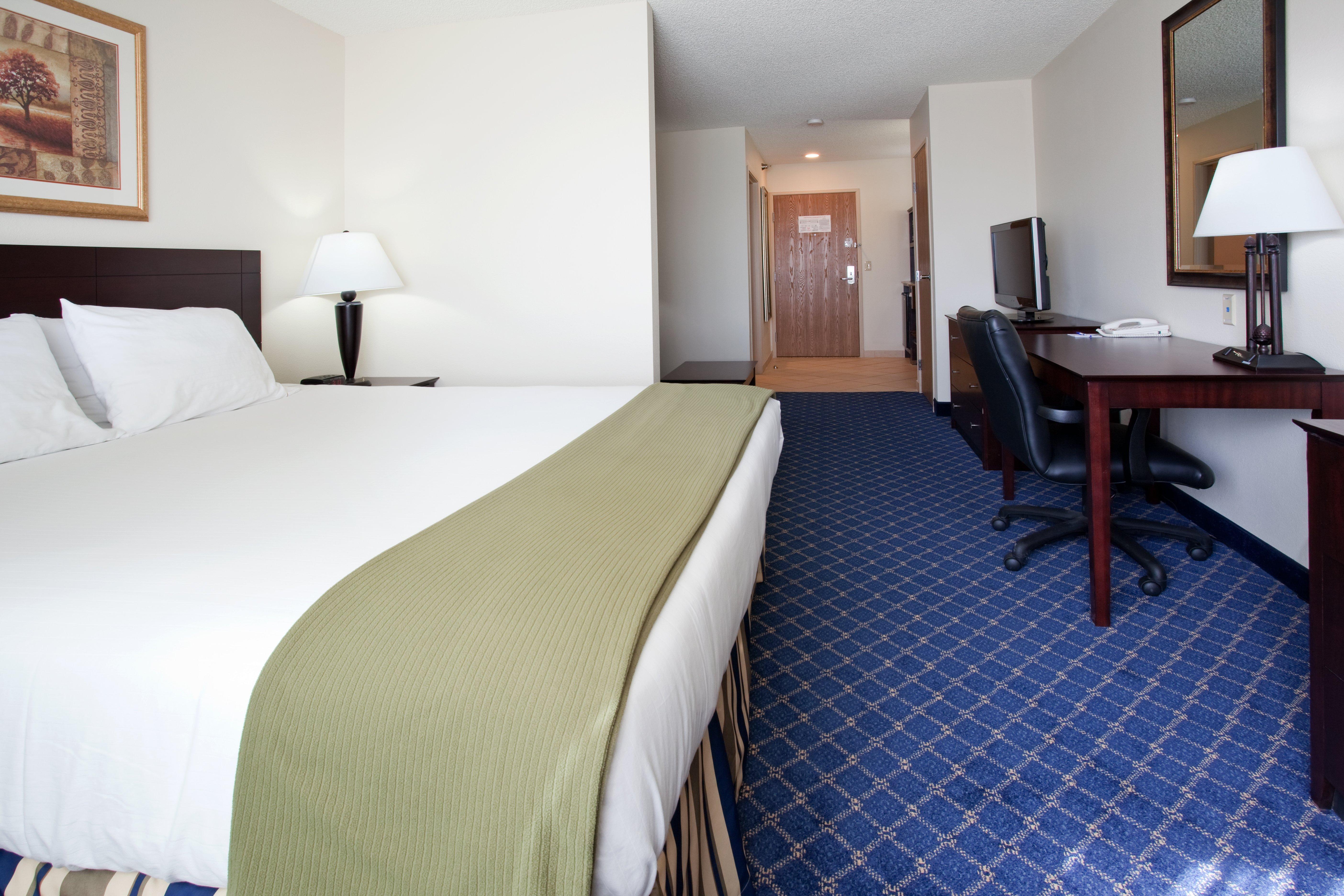 Holiday Inn Express Hotel & Suites Torrington By Ihg Room photo
